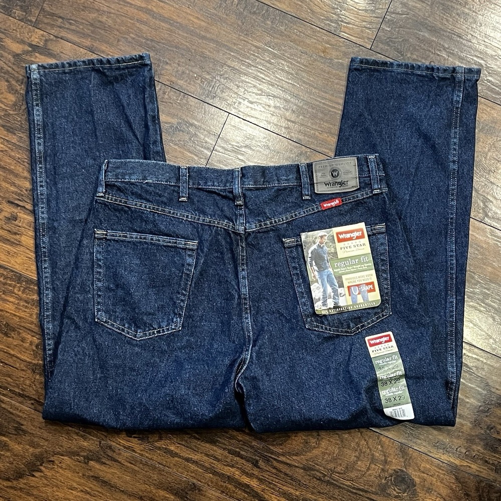 Men's Wrangler Regular Fit Five‎ Star Jean 38x29 - 100% Cotton